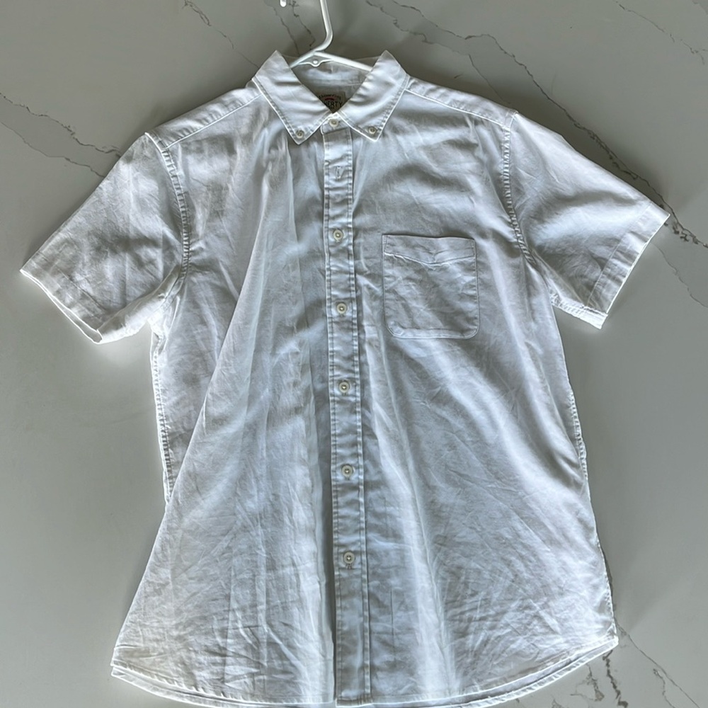 Faherty white short sleeve button down medium